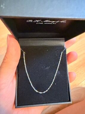 Brand new 14k white gold chain